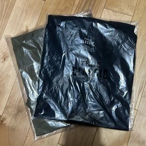 True Classics t-shirts (2) - Size M (men)